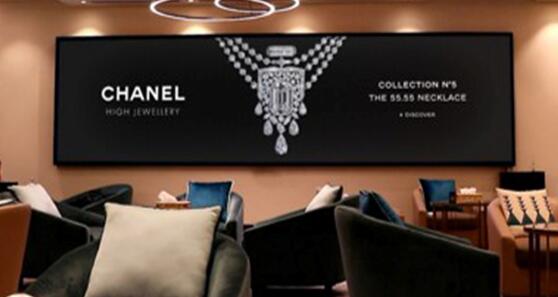 沙特阿拉伯機(jī)場(chǎng)廣告