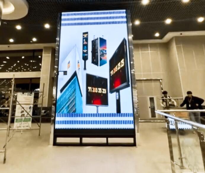 塔什干機場廣告